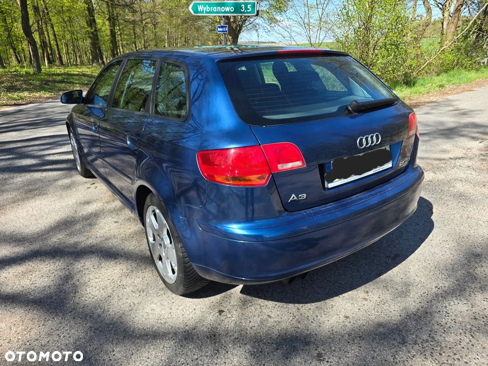 Audi A3 Sportback - 8