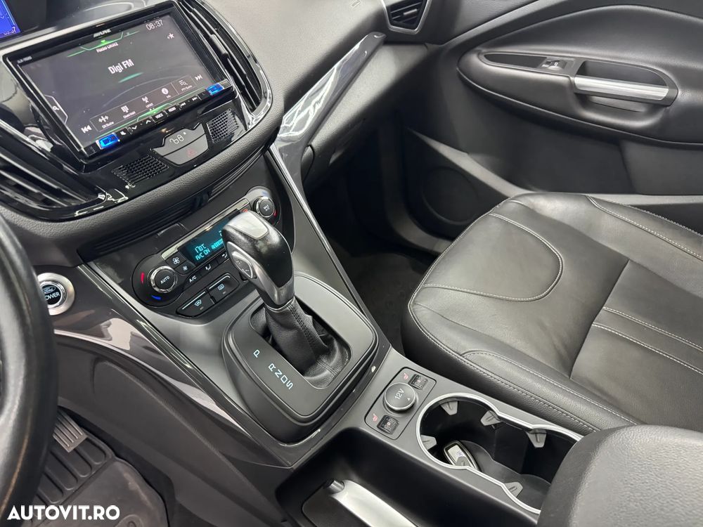 Ford Kuga 2.0 TDCi 4x4 Aut. Titanium - 28