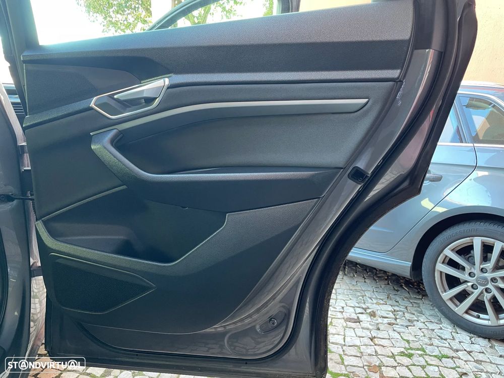 Audi e-tron 55 quattro Advanced - 27