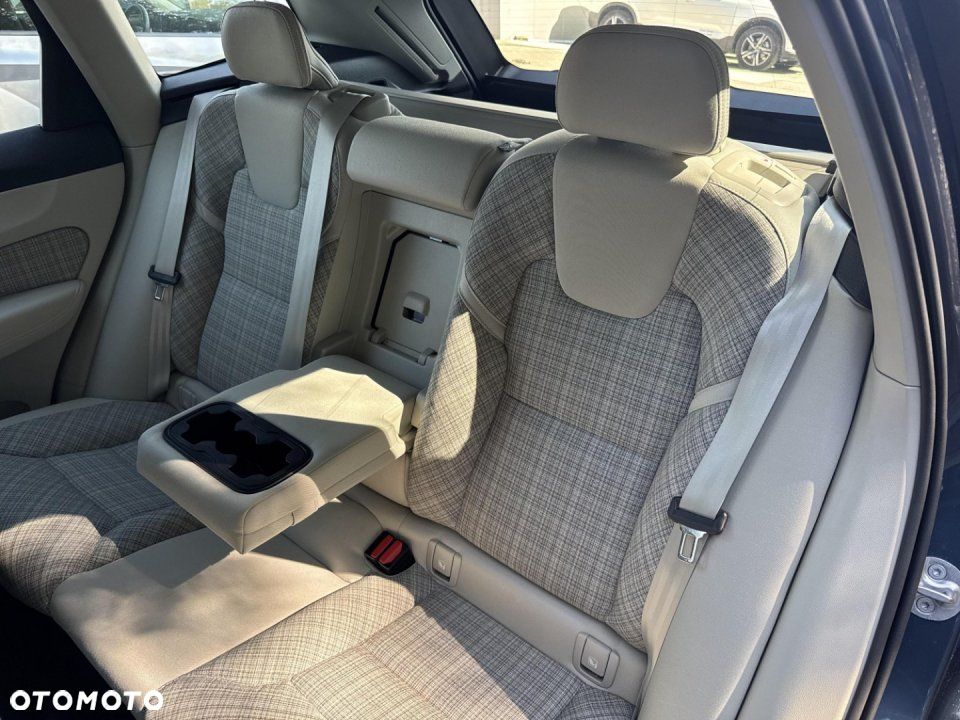 Volvo XC 60 - 11