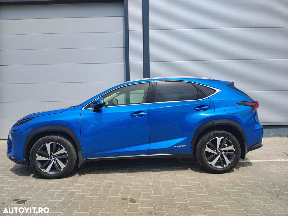 Lexus Seria NX 300h AWD Luxury - 2