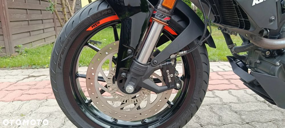 KTM Duke 125 - 28