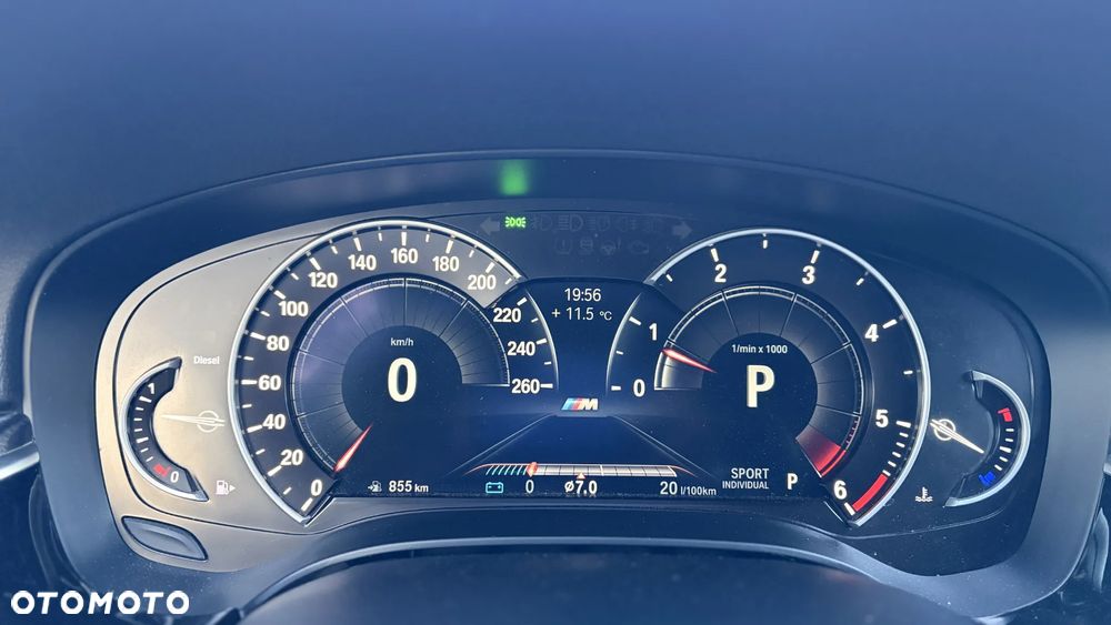 BMW Seria 5 525d M Sport sport - 30