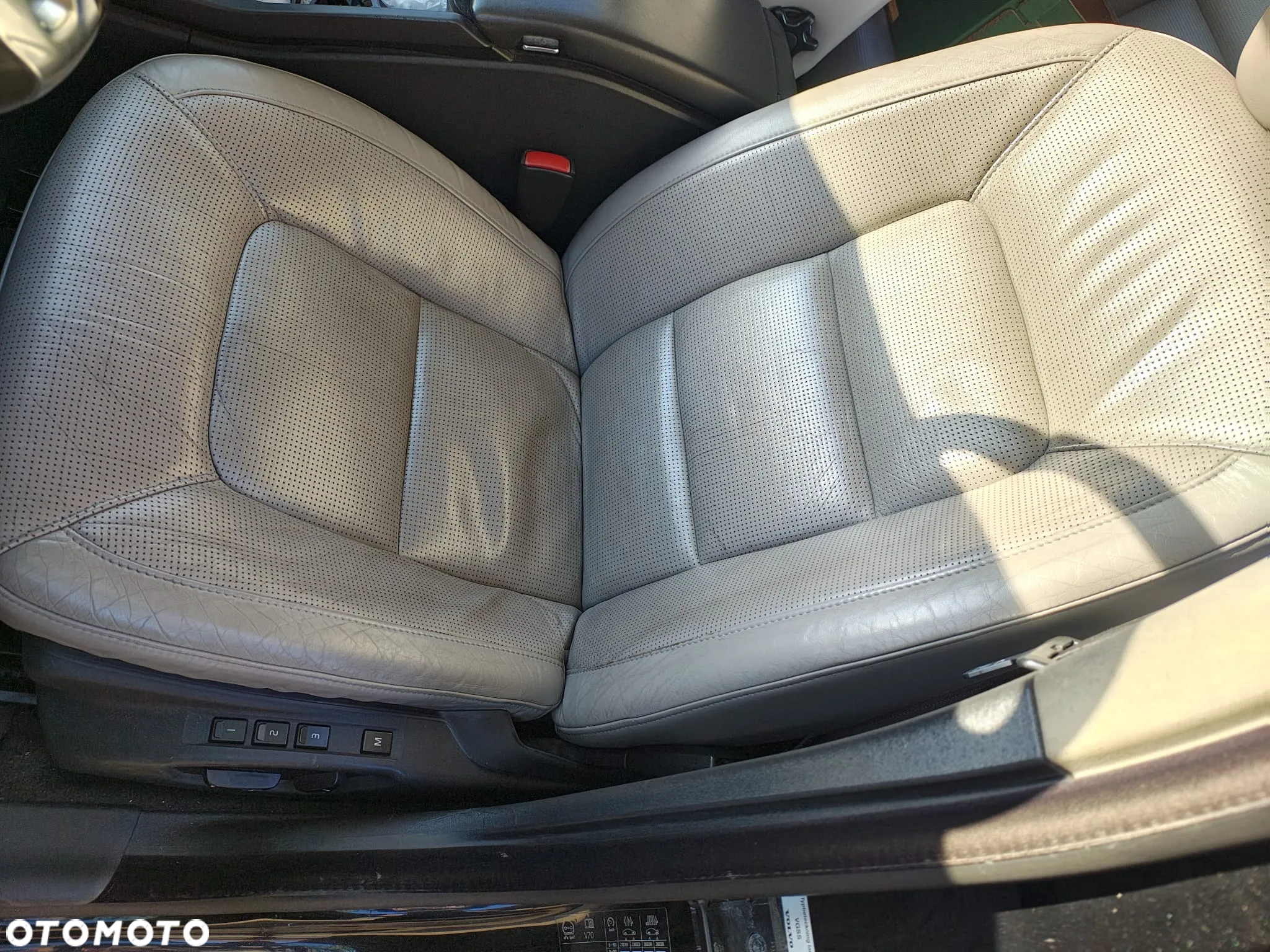Volvo V70 2.5T Summum - 8