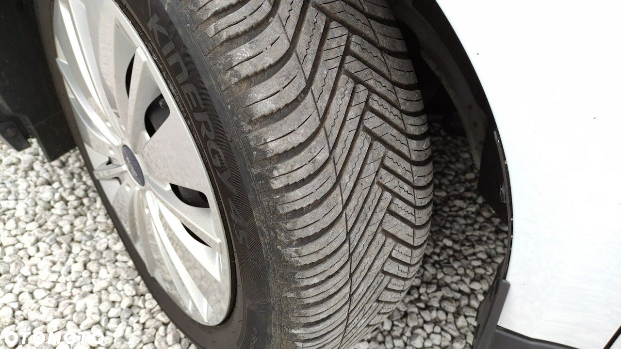 Ford Transit Connect - 23