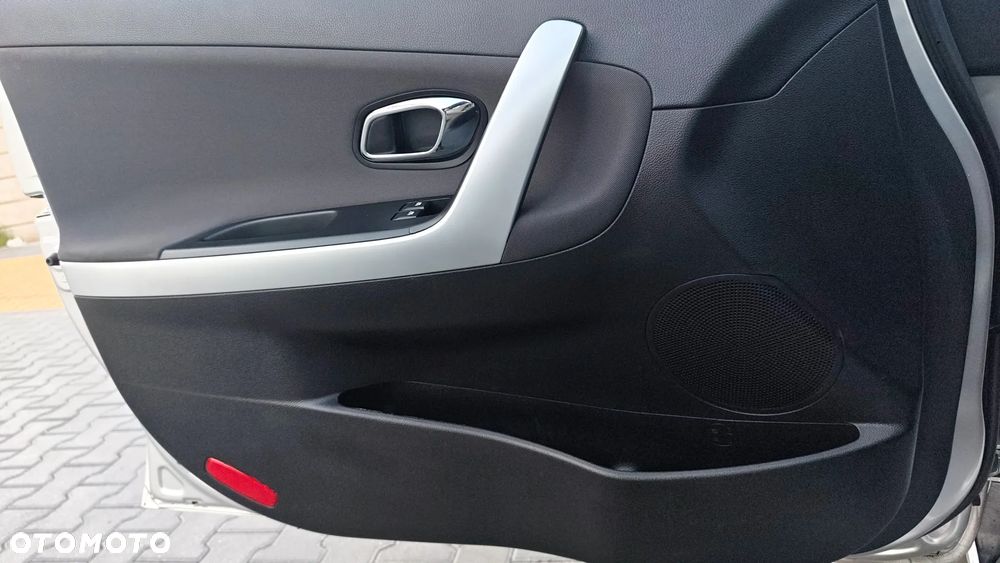 Kia Ceed 1.4 S - 32