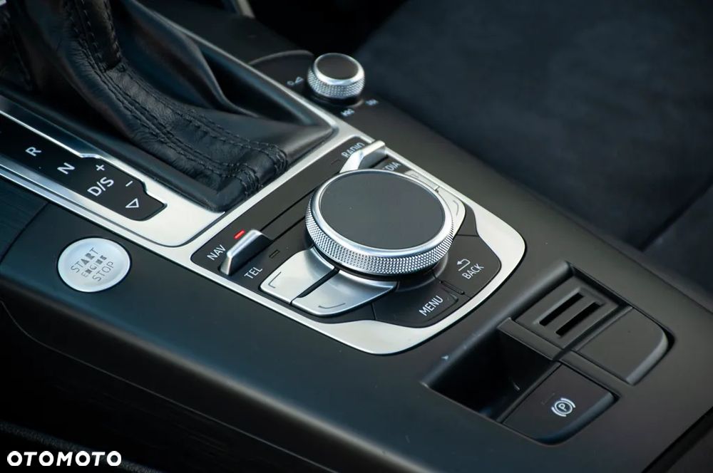 Audi A3 3-drzwiowe 1.8 TFSI S tronic Ambiente - 34