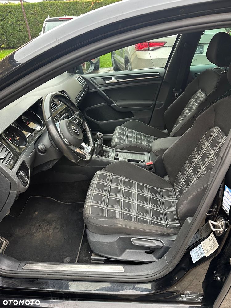Volkswagen Golf GTD BlueMotion Technology - 26
