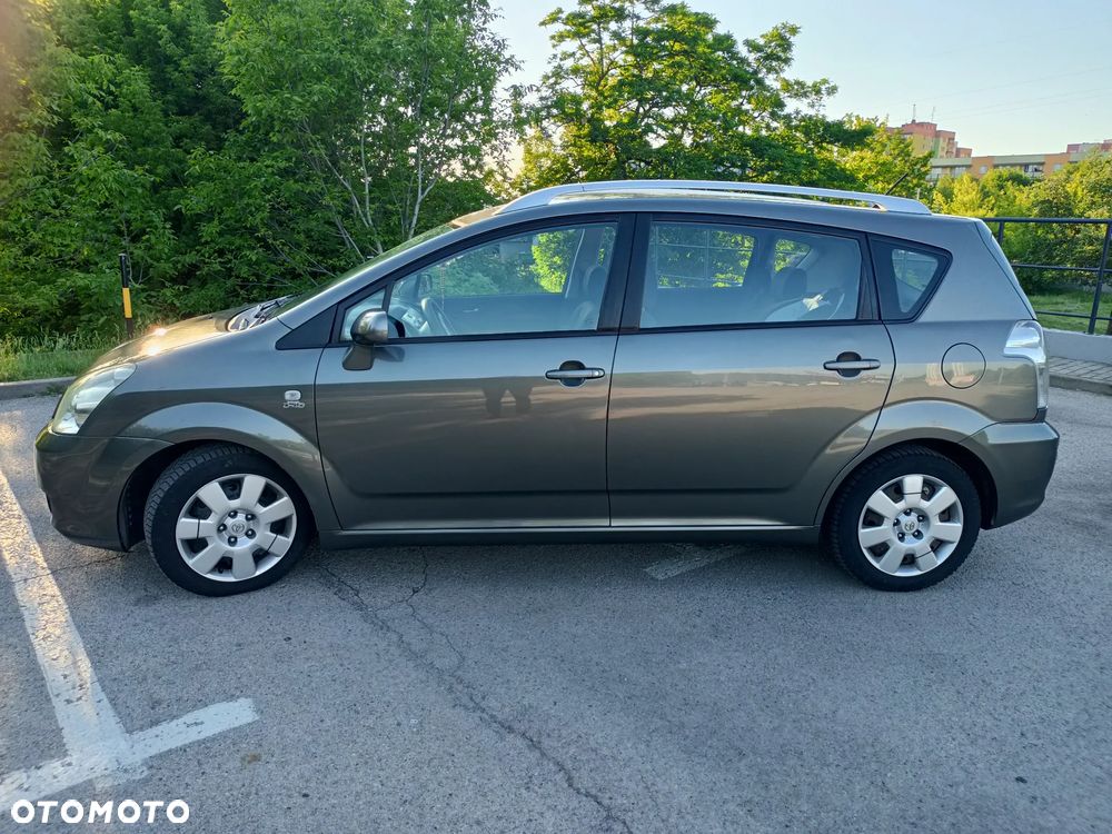 Toyota Corolla Verso 2.0 D-4D Sol 7os - 2
