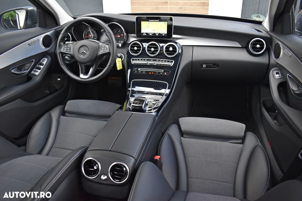 Mercedes-Benz C 220 CDI DPF Automatik Avantgarde - 7