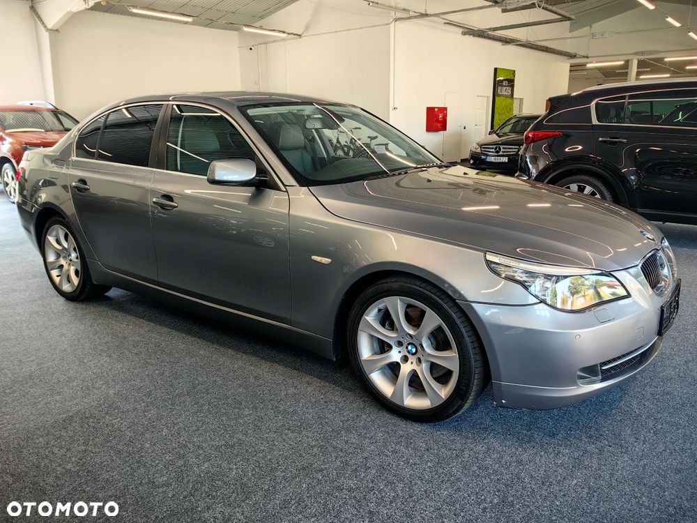 BMW Seria 5 525i Edition Exclusive - 3