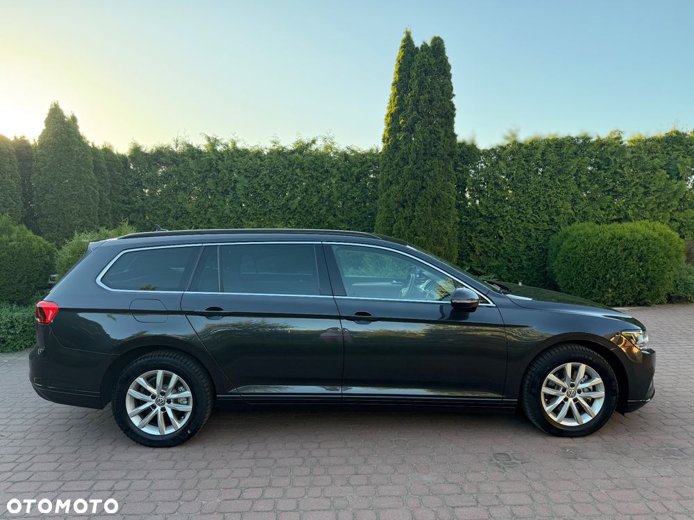 Volkswagen Passat 2.0 TDI SCR DSG Business - 6