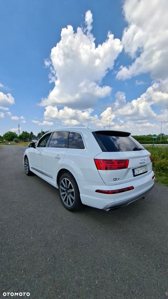 Audi Q7 - 19
