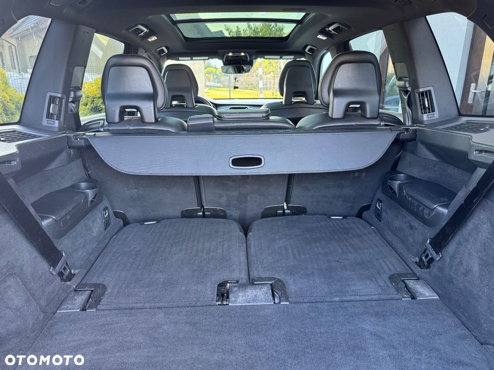 Volvo XC 90 - 33