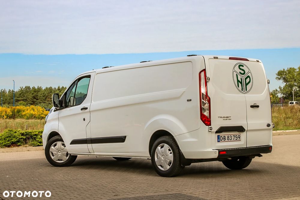 Ford Transit Custom - 16