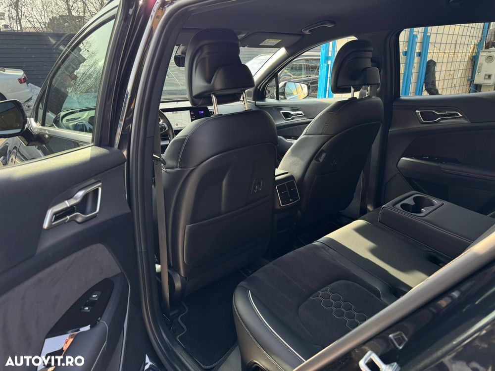 Kia Sportage 1.6 T-GDI PHEV 6AT 4x4 GT Line - 19