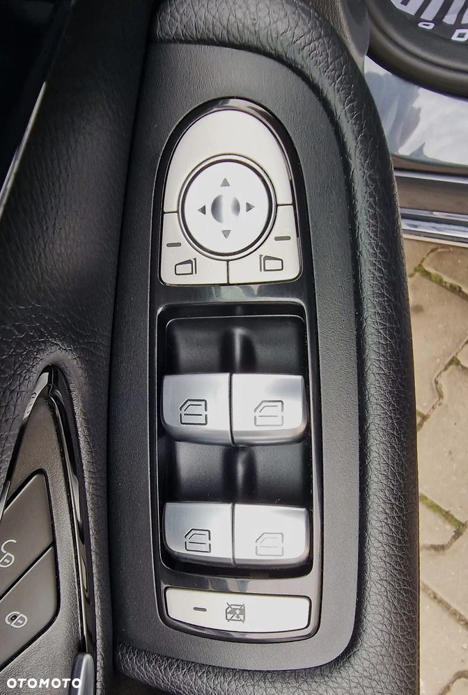 Mercedes-Benz Klasa C 180 (BlueTEC) d - 30