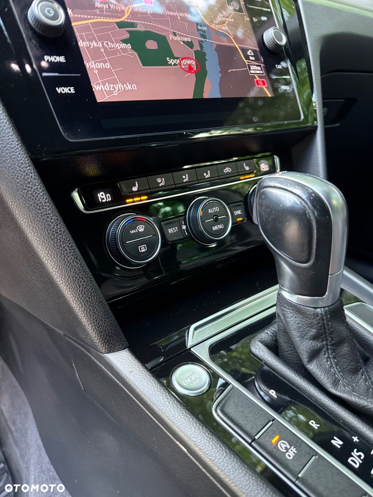 Volkswagen Passat Variant 2.0 TDI DSG (BlueMotion Technology) Highline - 13