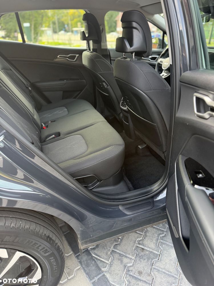 Kia Sportage 1.6 T-GDI HEV Business Line 2WD - 12