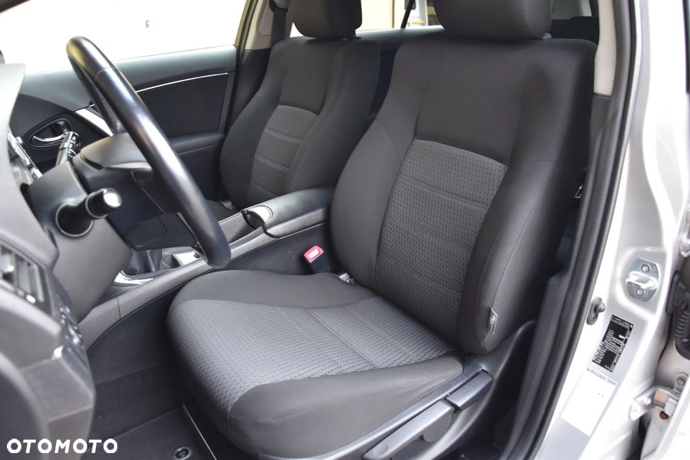 Toyota Avensis 1.8 Edition - 20