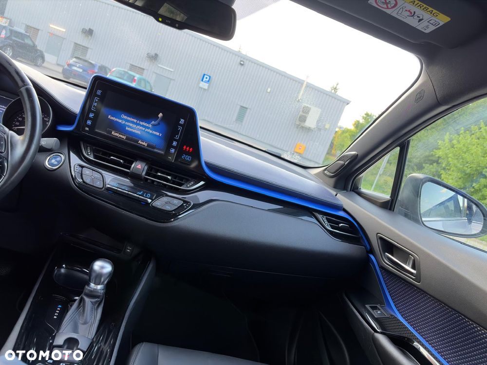 Toyota C-HR 1.8 Hybrid Neon Lime powered by JBL - 19