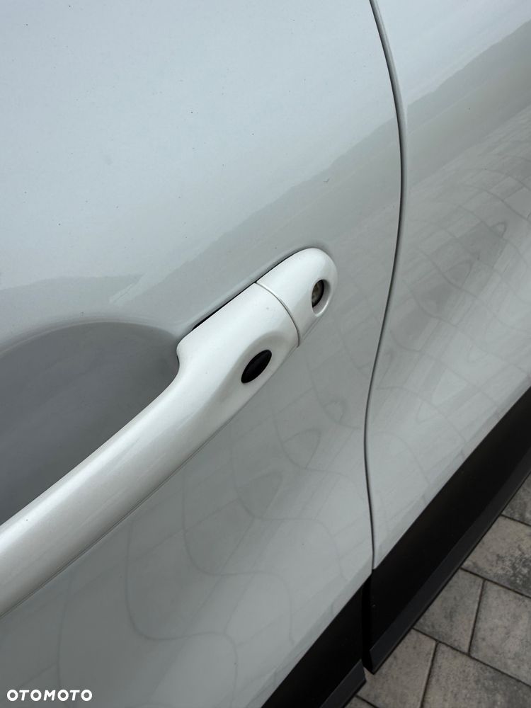 Renault Captur - 16