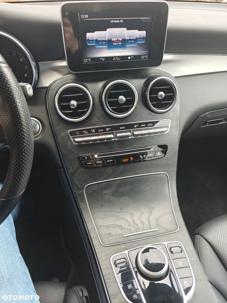 Mercedes-Benz GLC - 16