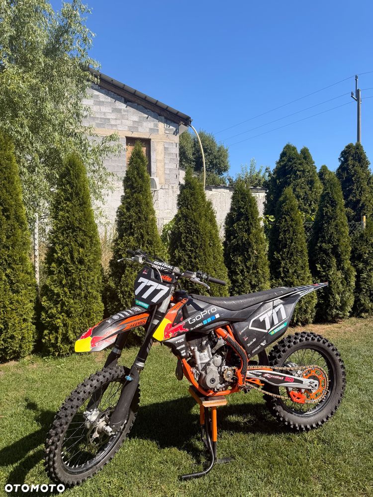 KTM SXF - 1
