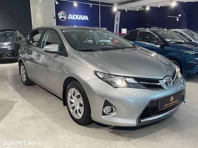 Toyota Auris - 3
