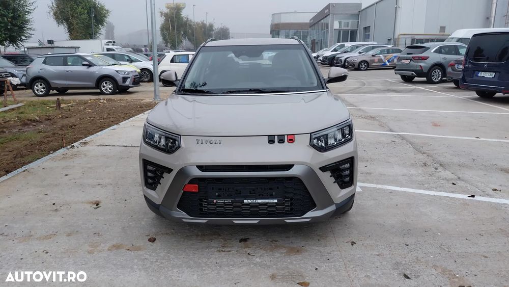 KG Mobility Tivoli - 28