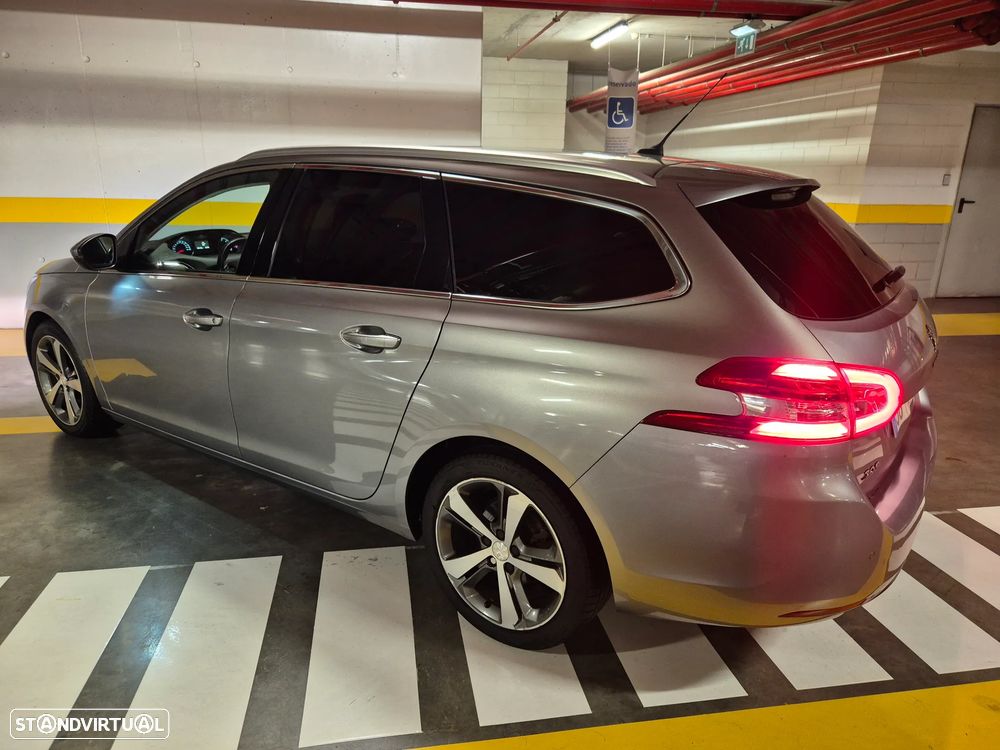 Peugeot 308 SW e-HDi 115 Stop & Start Allure - 16