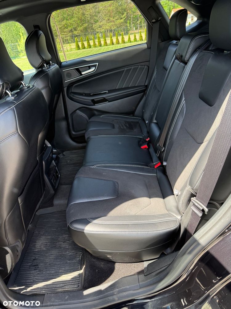 Ford Edge - 9