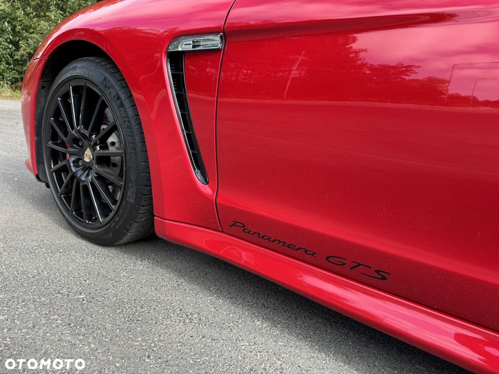 Porsche Panamera GTS - 13