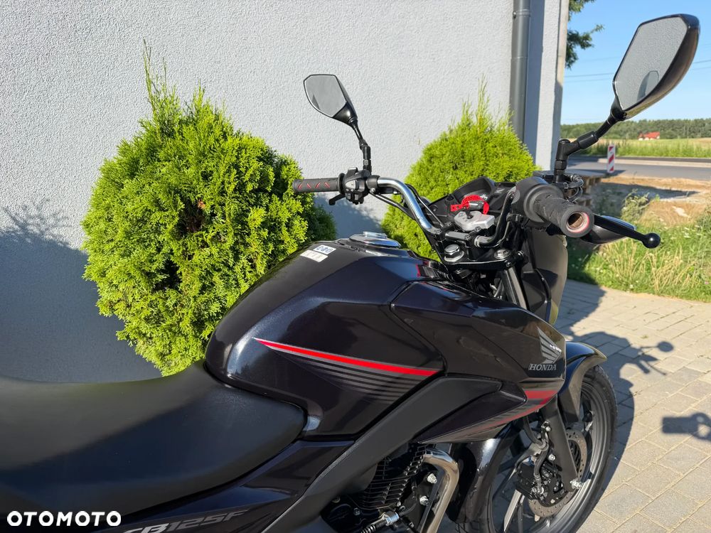 Honda CBF - 23