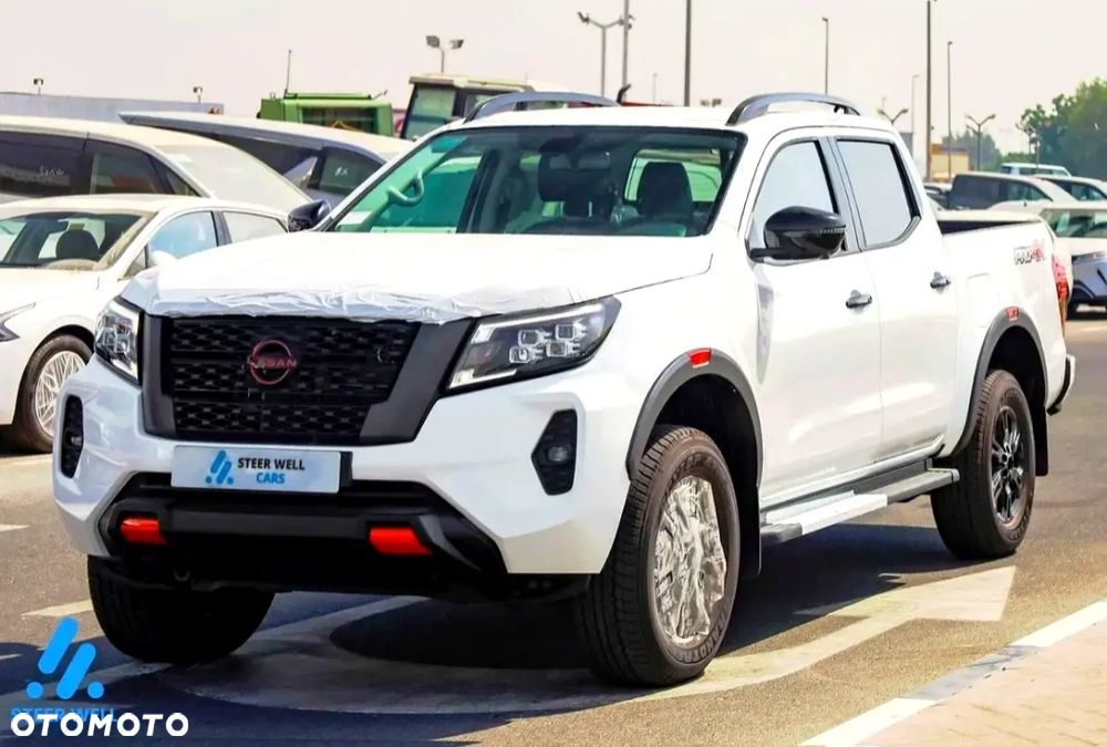 Nissan Navara - 13