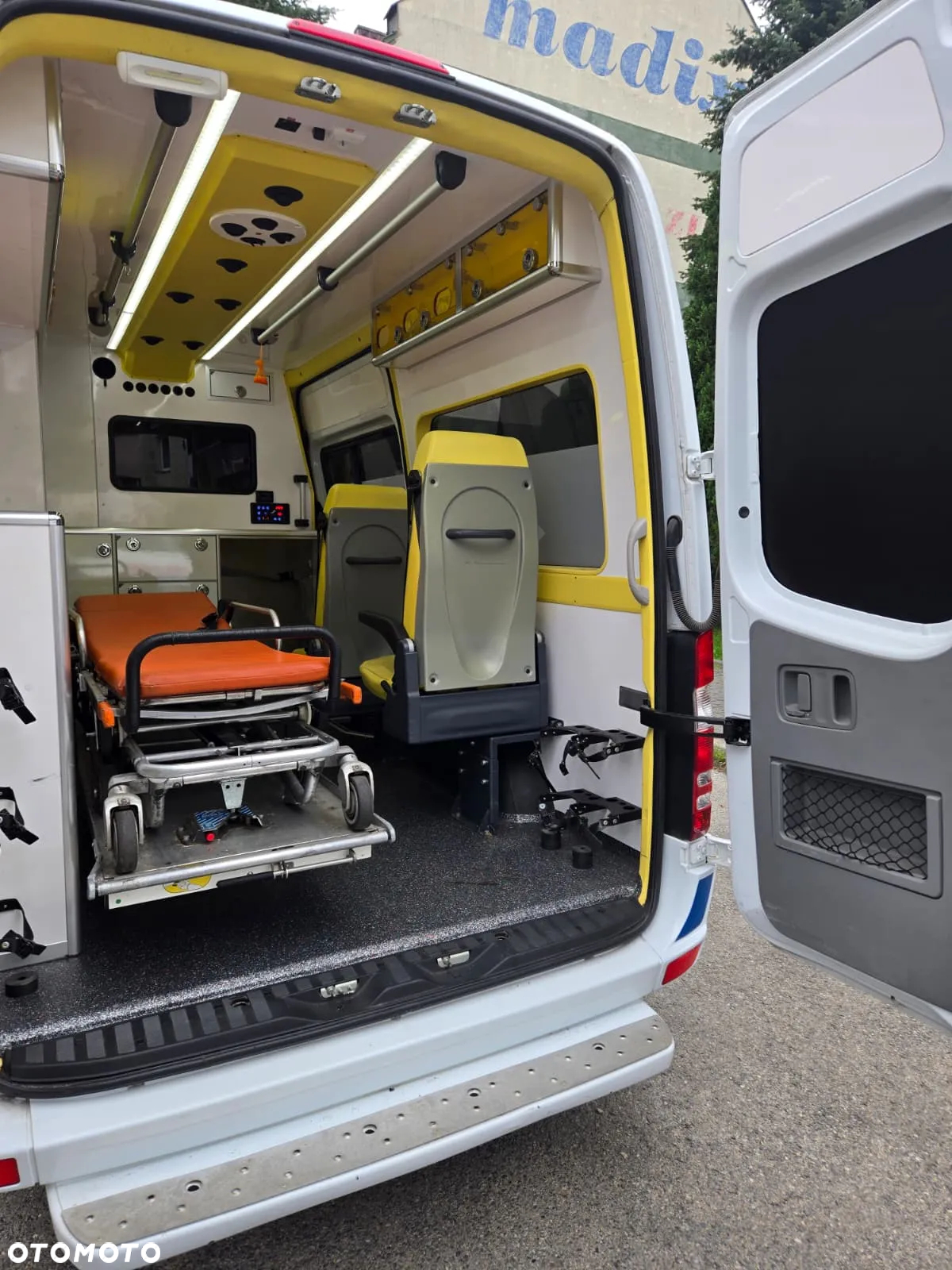 Mercedes-Benz 319 CDI Sprinter Karetka Ambulan - 10