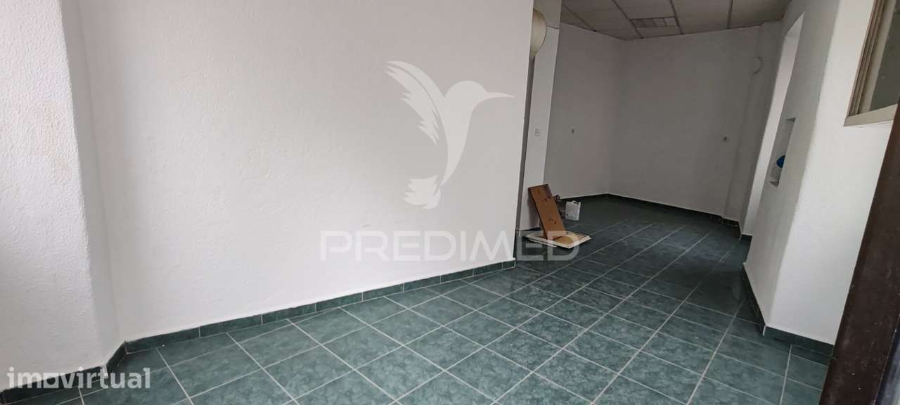 LOJA EM ALGÉS ARRENDAMENTO - Grande imagem: 2/7