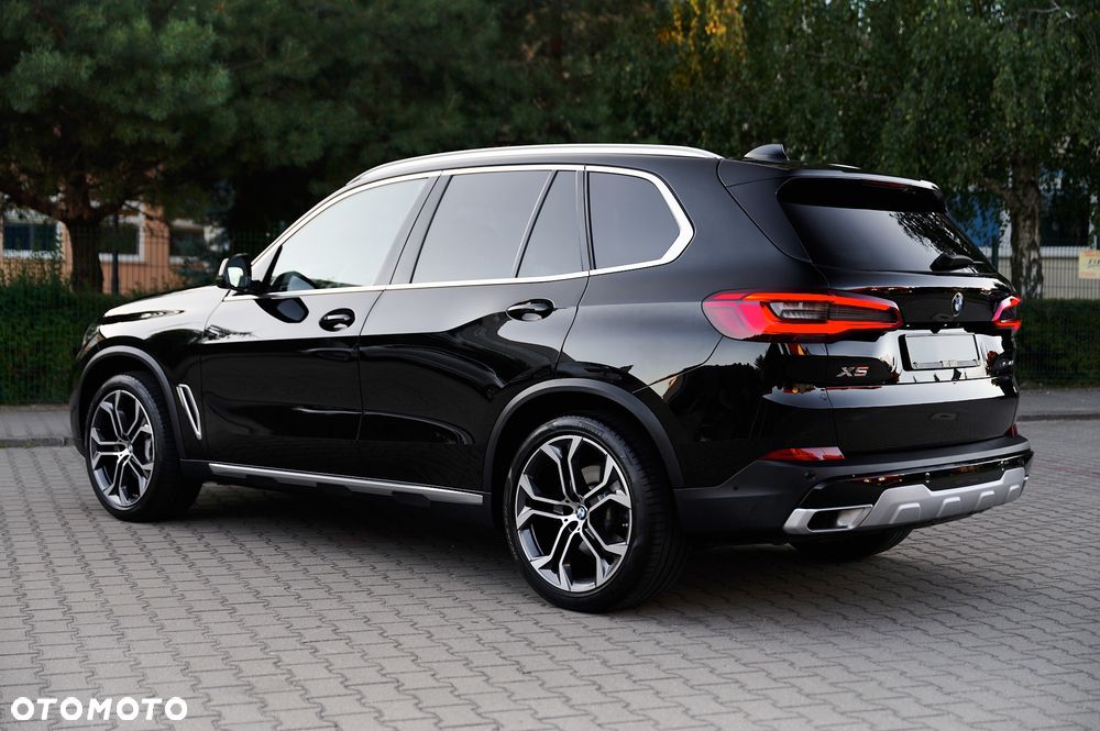 BMW X5 xDrive40i - 16