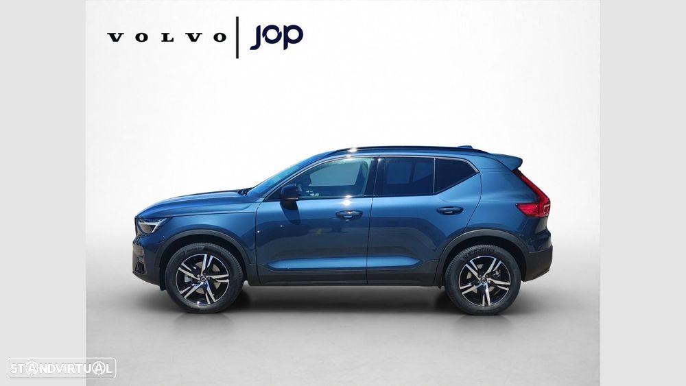 Volvo XC 40 2.0 B3 Plus Dark - 3