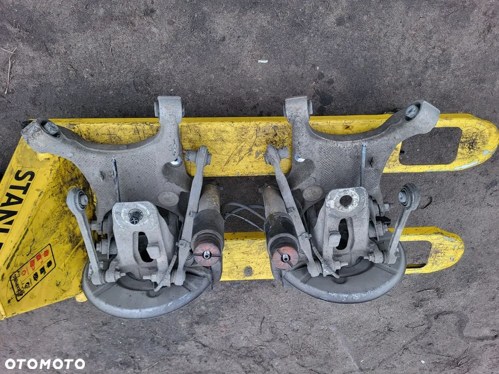 BMW 5 E60 E61 2.5D 3.0D LIFT LCI 2007-2010 Kompletna Zwrotnica Tylna Lewa Zwrotnica Tylna Lewy Wahacze - 2