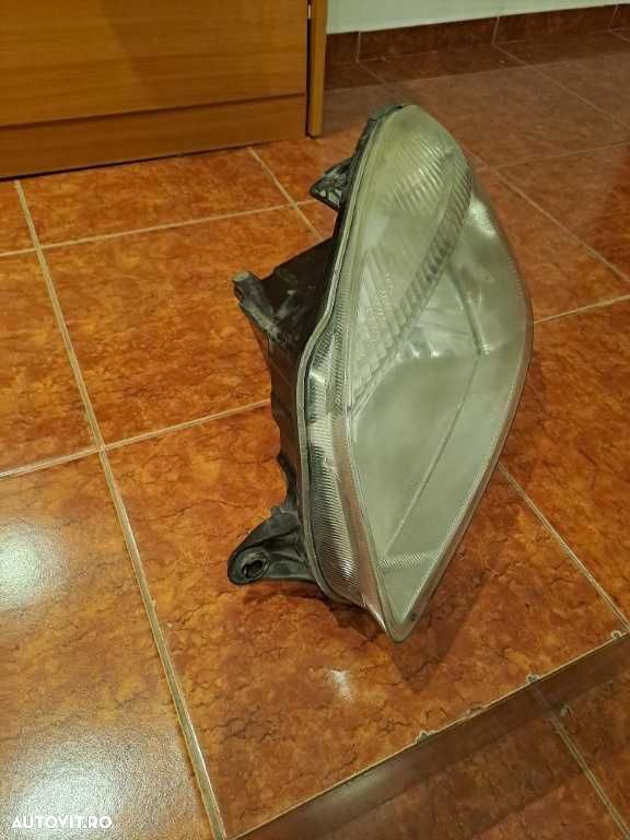 Far stanga Skoda Octavia 2 an 2007-2010 original Europa - 2