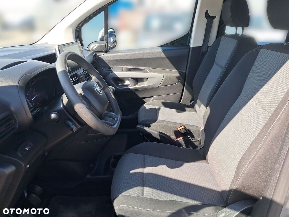 Toyota Proace City Verso 1.5 D-4D Business - 8