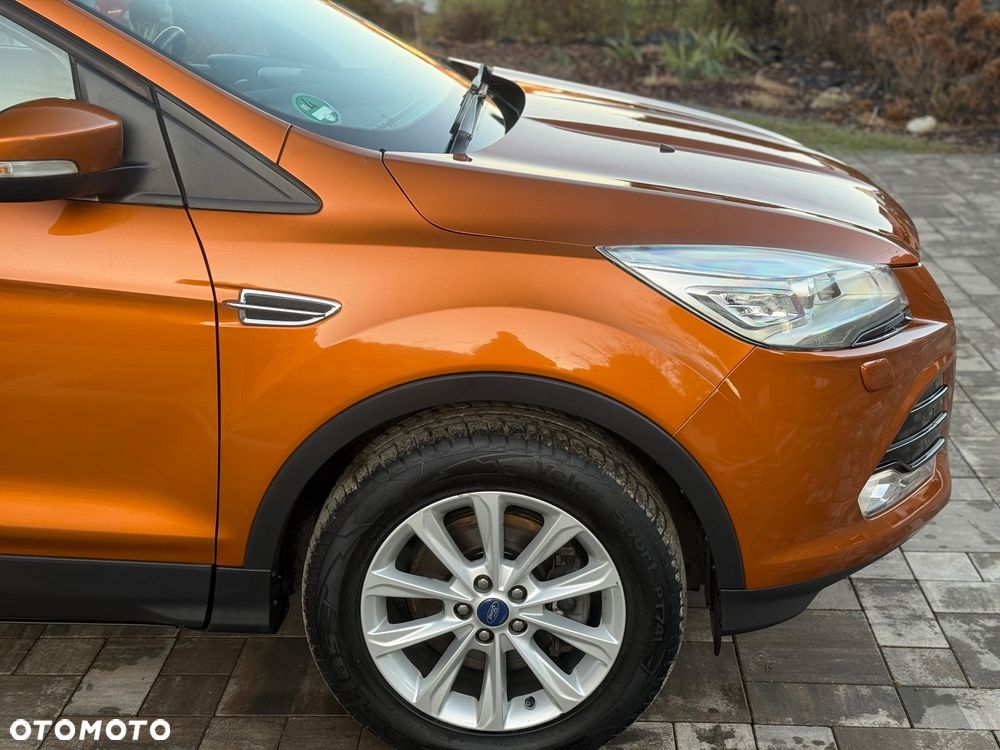 Ford Kuga 2.0 TDCi 4x2 Titanium - 24