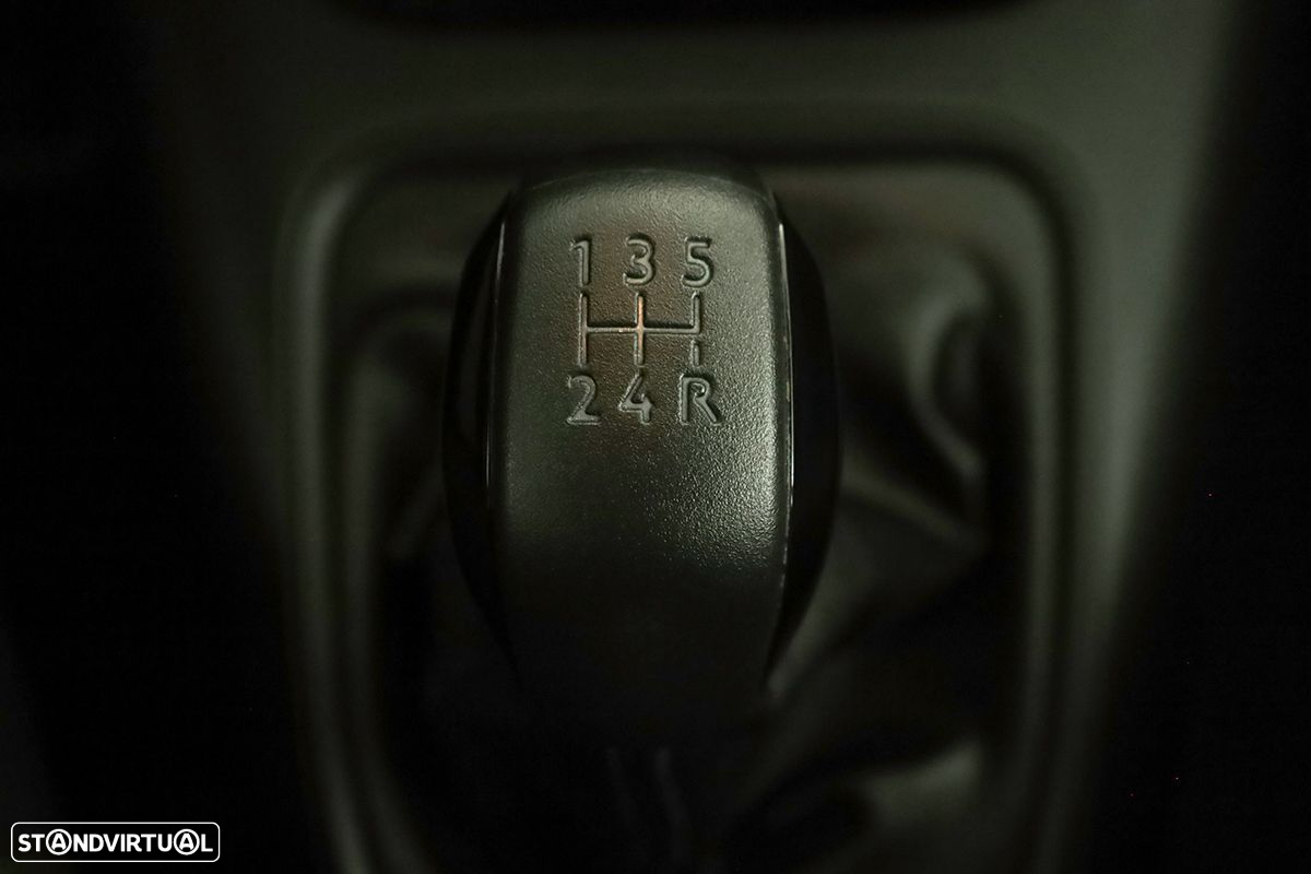 Citroën C3 1.2 PureTech Plus - 13