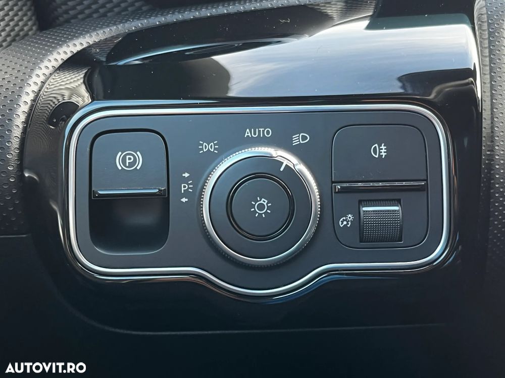 Mercedes-Benz A 250 e Aut. - 19