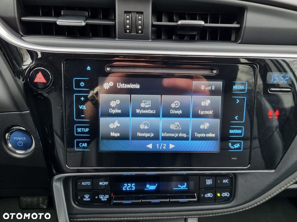Toyota Auris Hybrid 135 Prestige - 18