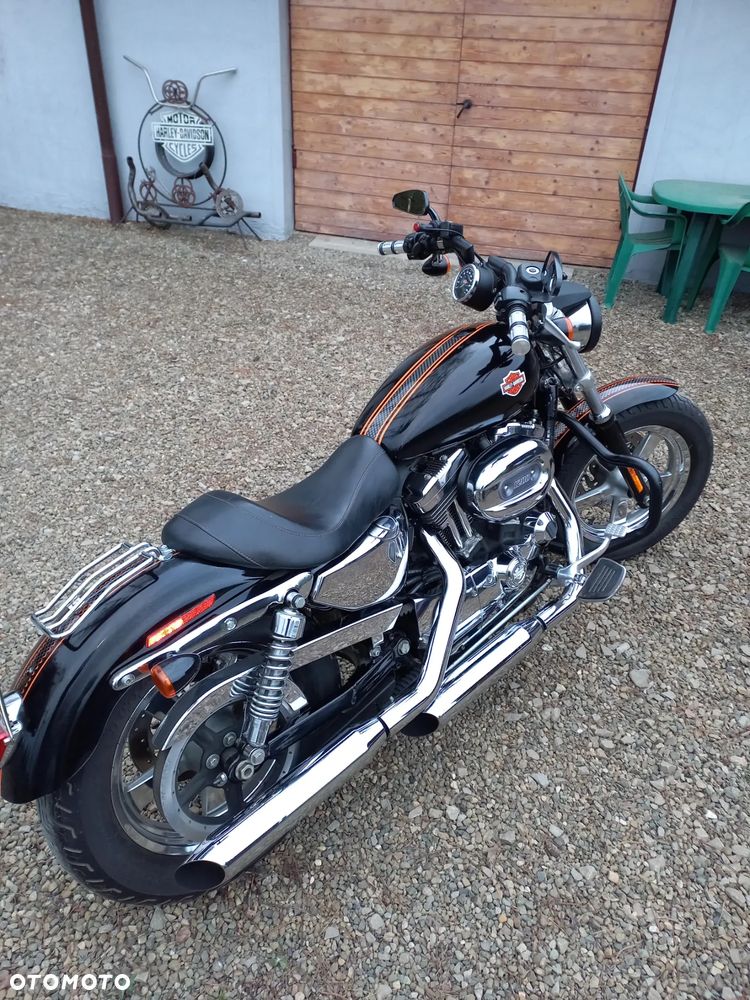 Harley-Davidson Sportster Custom 1200C - 6