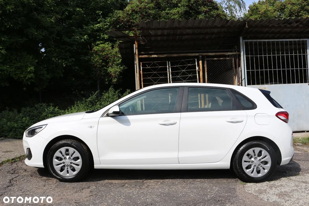 Hyundai i30 blue 1.4 Style - 3