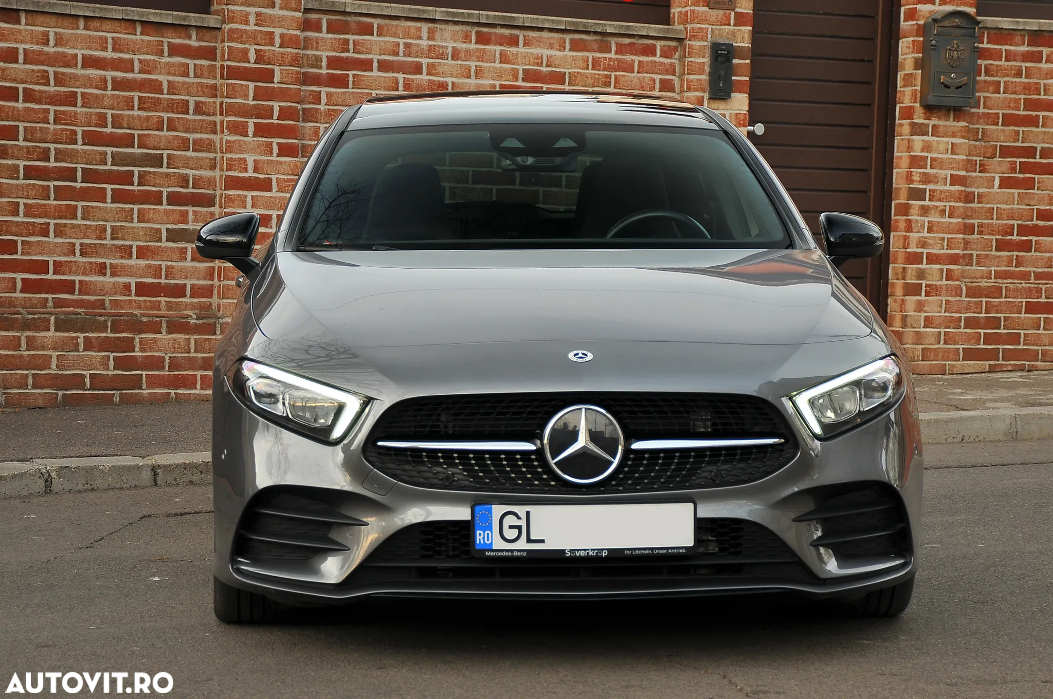 Mercedes-Benz A 220 d 4Matic 8G-DCT AMG Line - 9