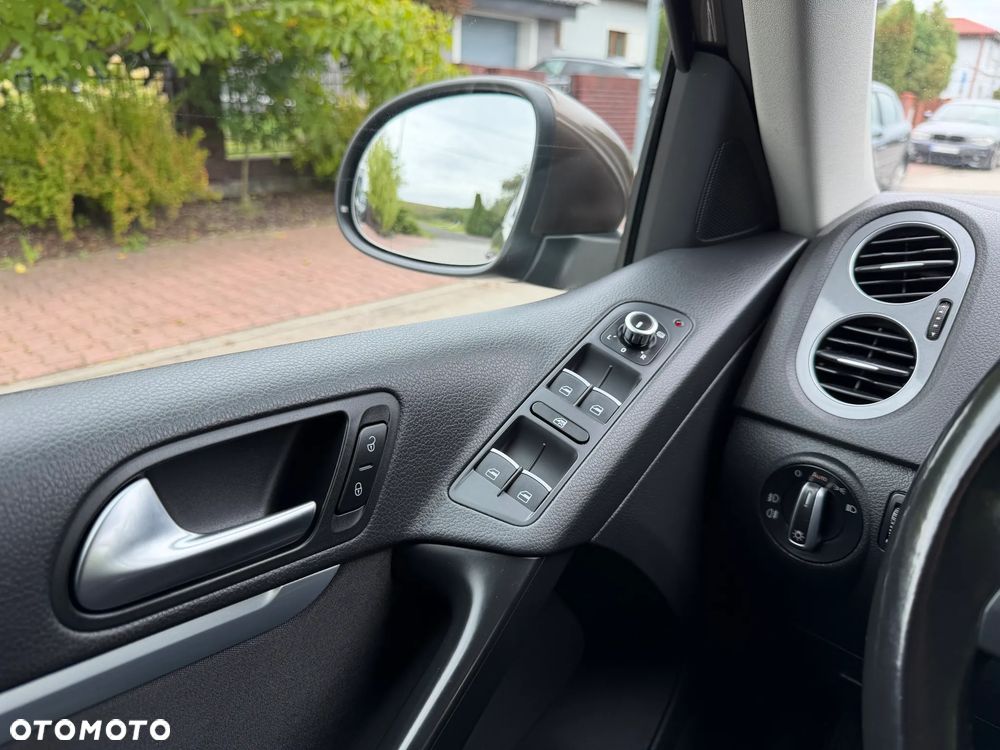 Volkswagen Tiguan - 37